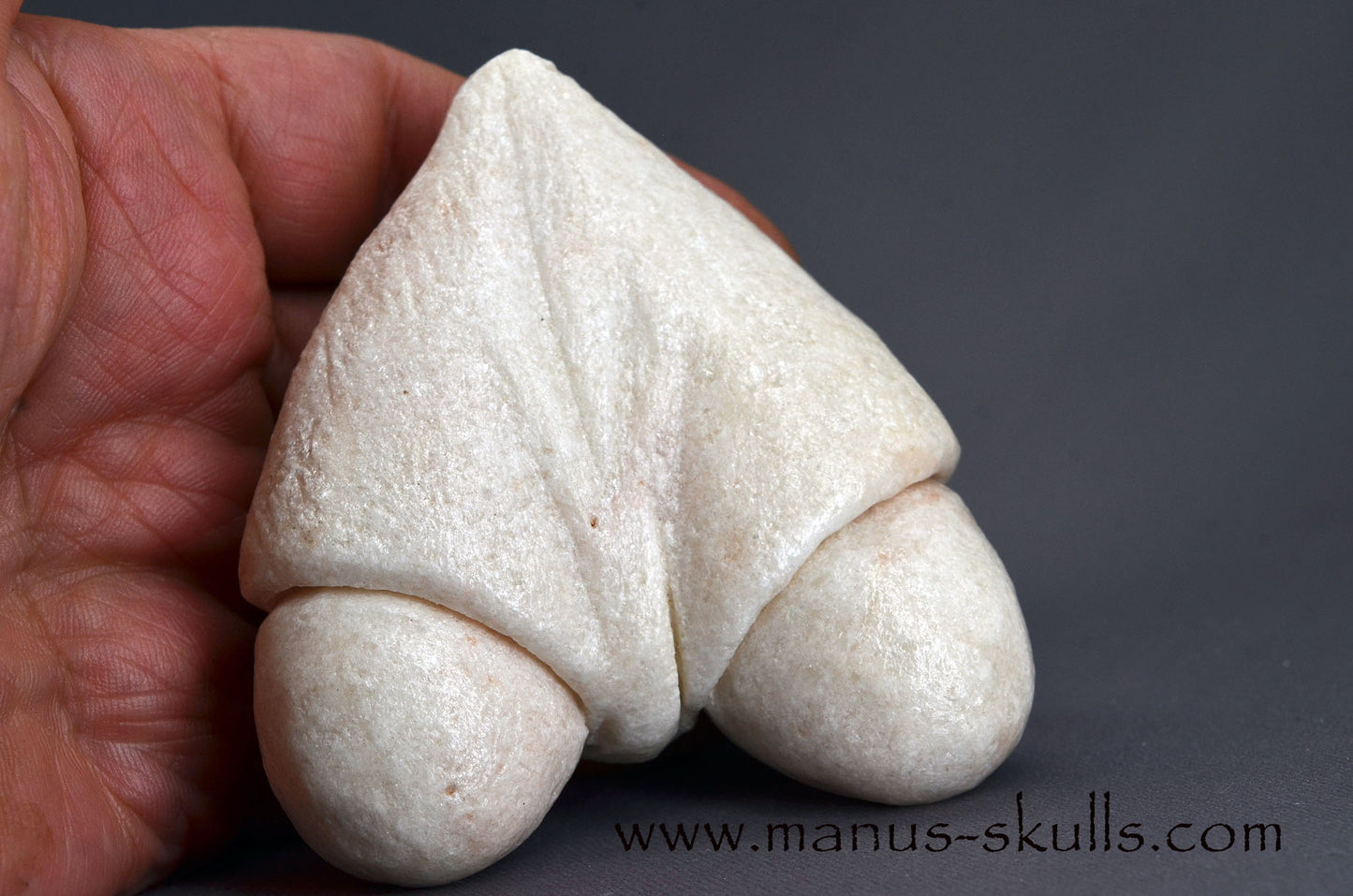 White Steatite Dragolian (#33)