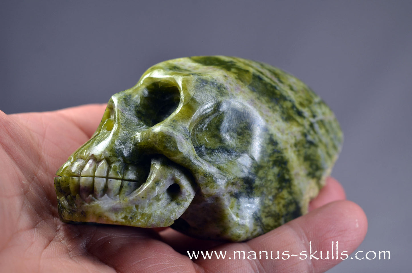 LIZARDITE with MAGNESITE Conehead Skull