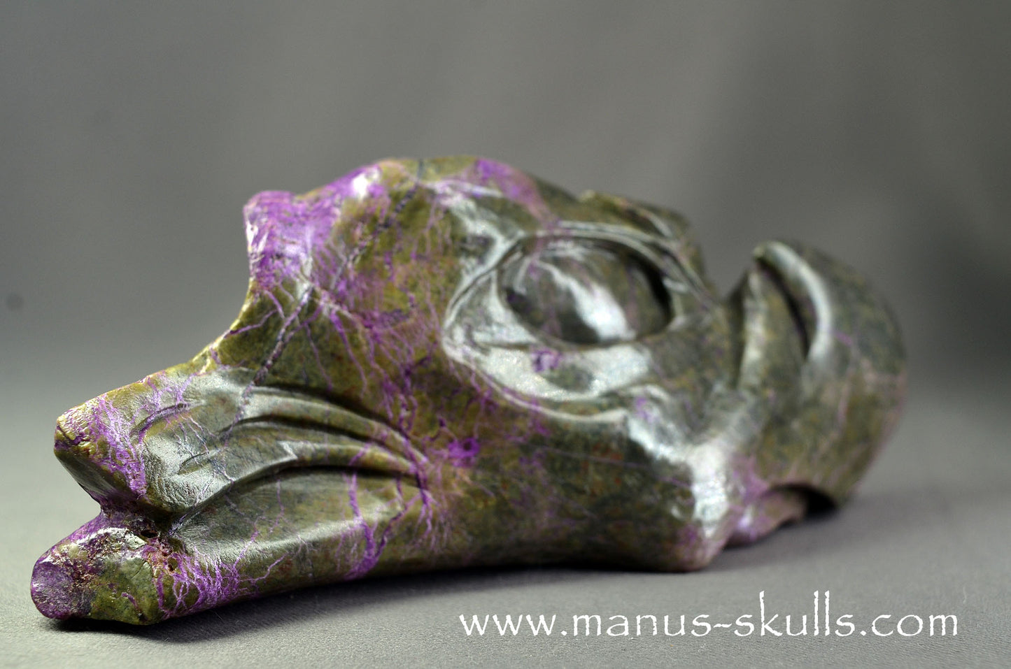 Stichtite Dragon