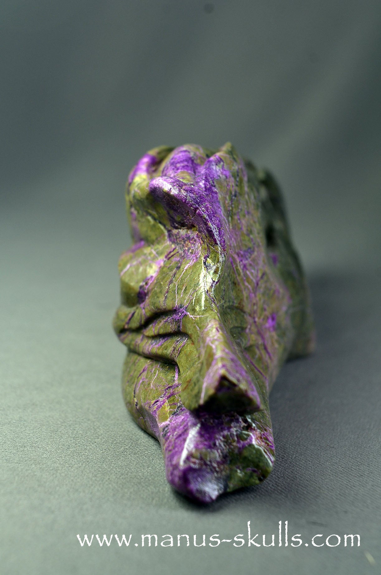 Stichtite Dragon