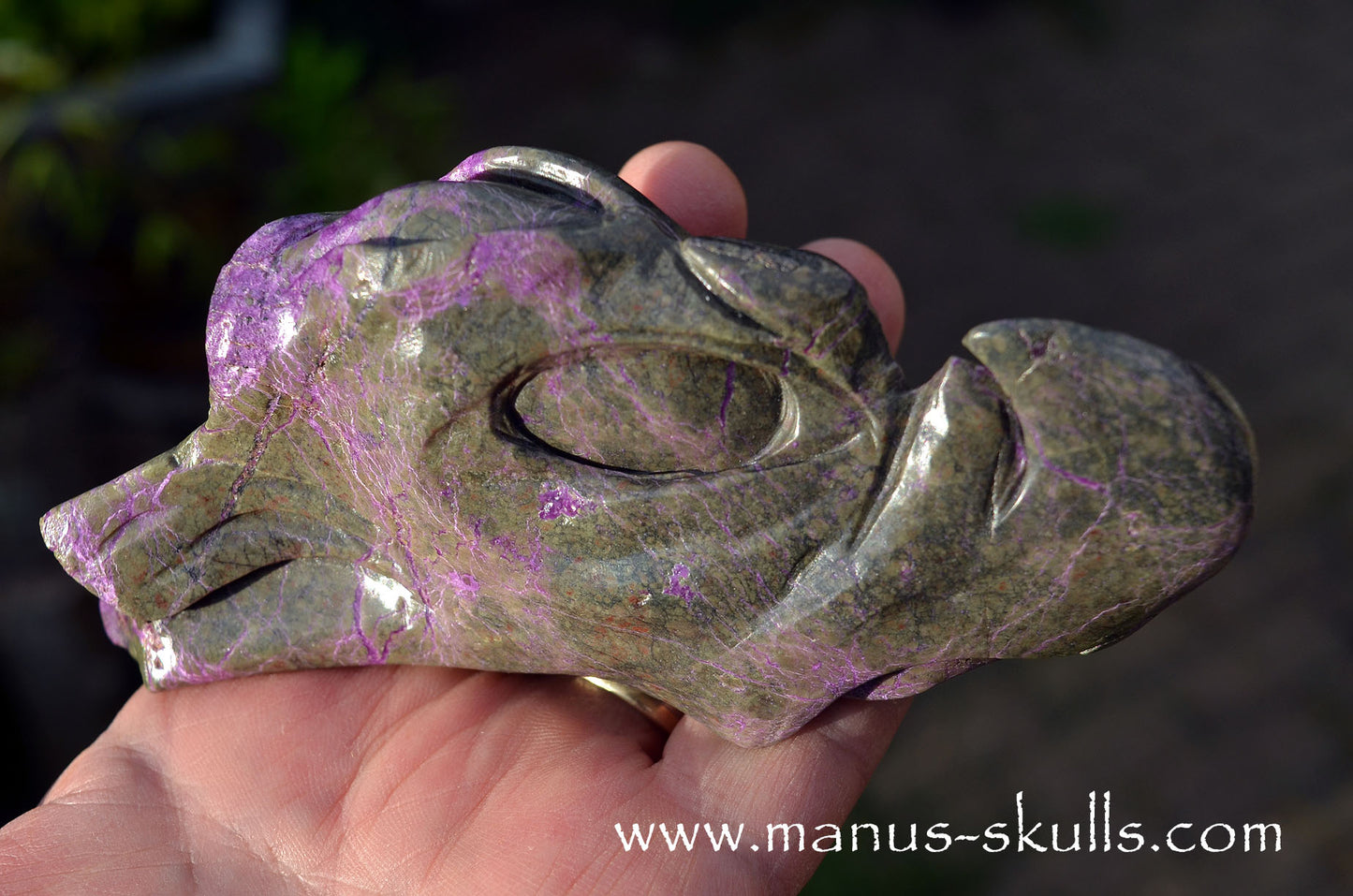 Stichtite Dragon