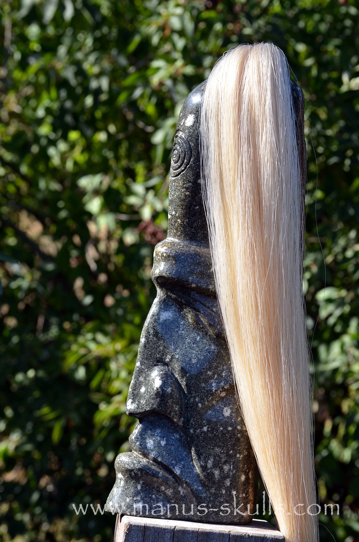 Manus skulls Evolians Dragolians unique Crystal Carvings handmade skulls dragons pendants preseli bluestone tribals spiritual meaning wand Unicorn .. 