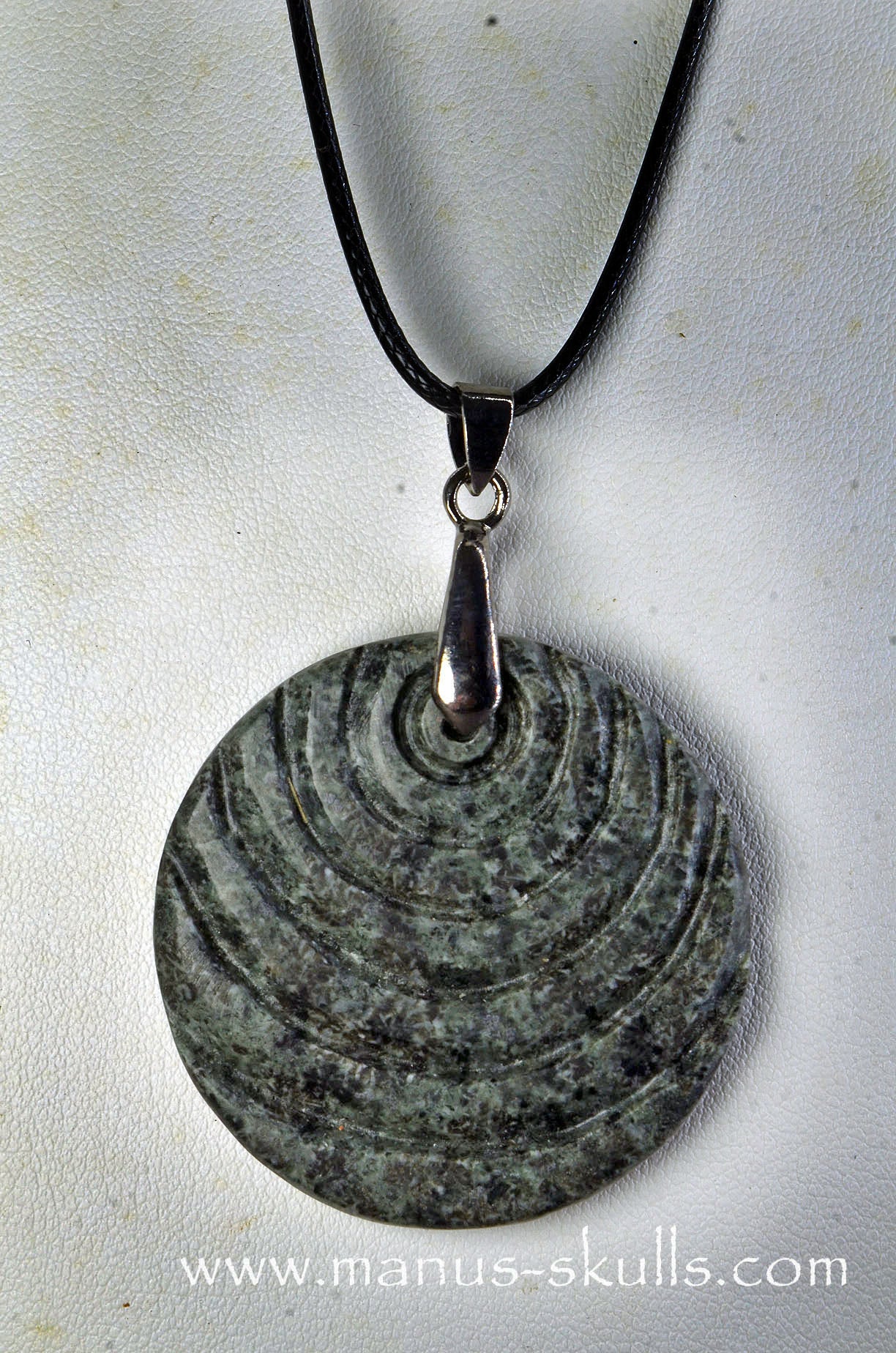 Inspotted Preseli Bluestone Rond Ripple Pendant