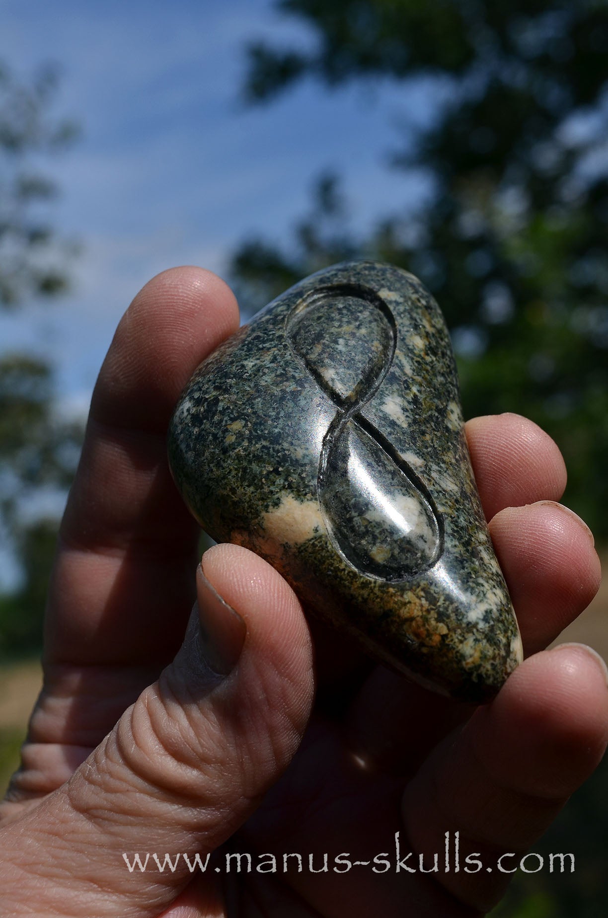 Preseli Bluestone Infinity Cuddle Stone