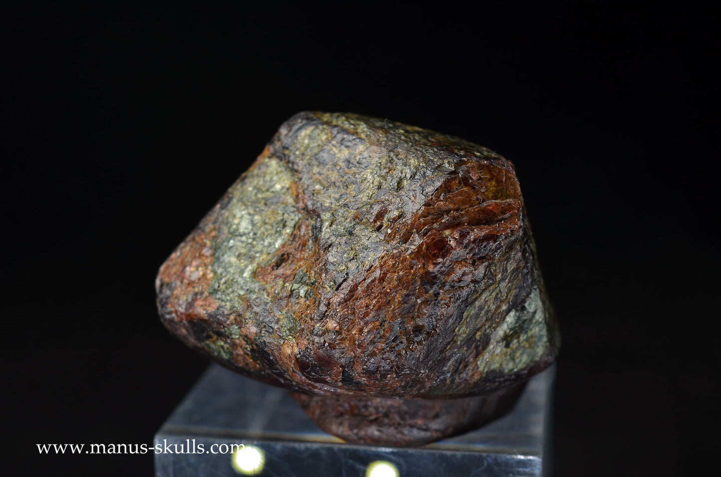 Garnet Evolian #01