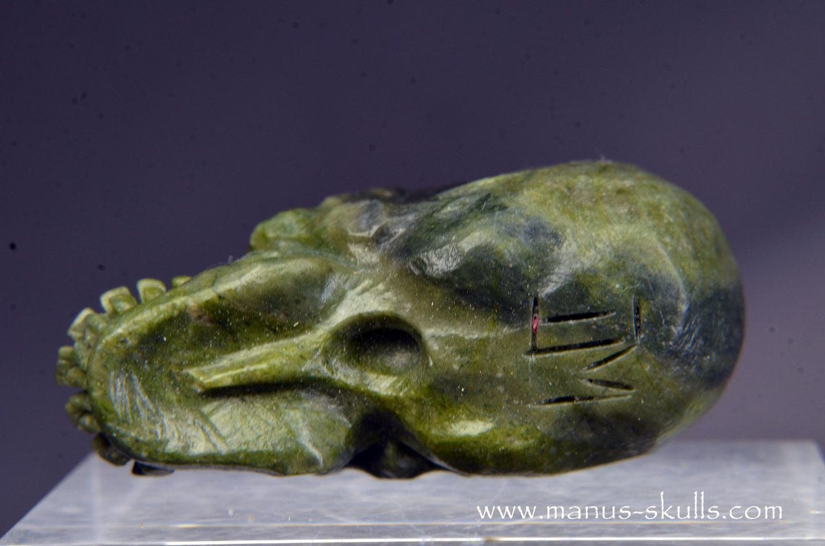 Greenlandite Miniature Skull