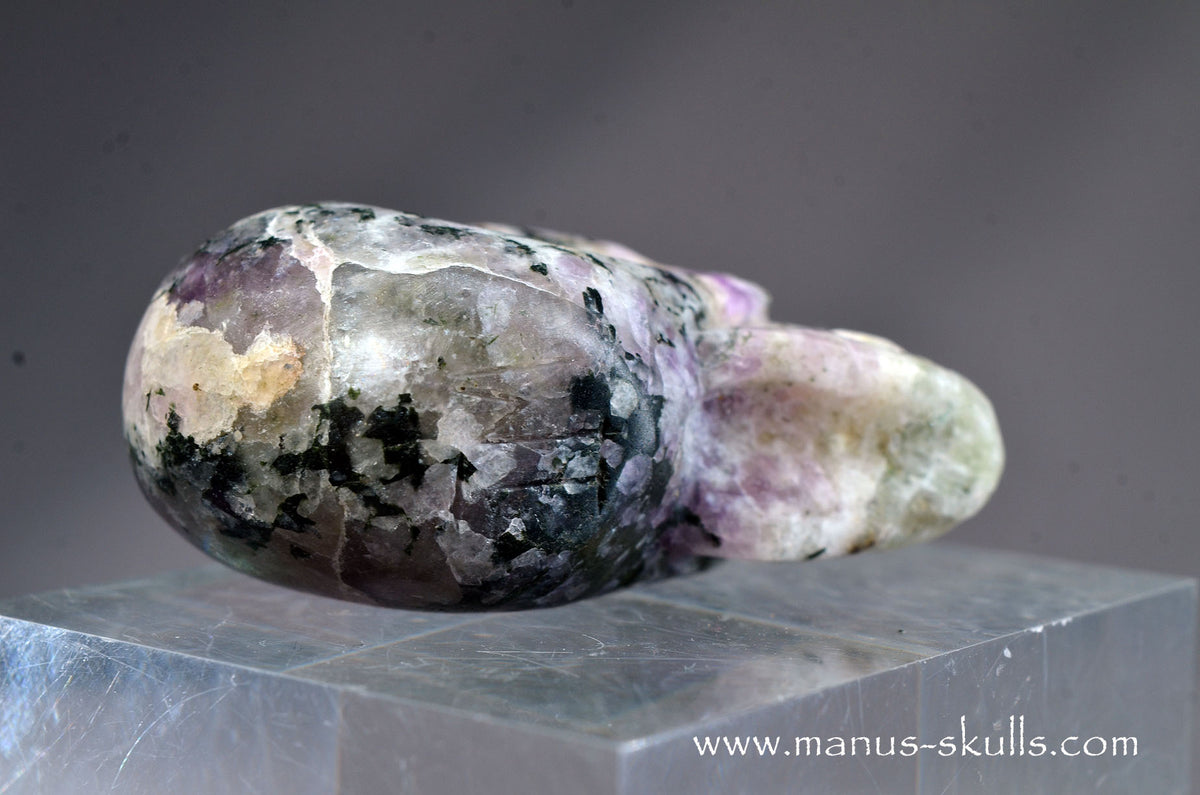 Extremely Rare Greenland Hackmanite Skull