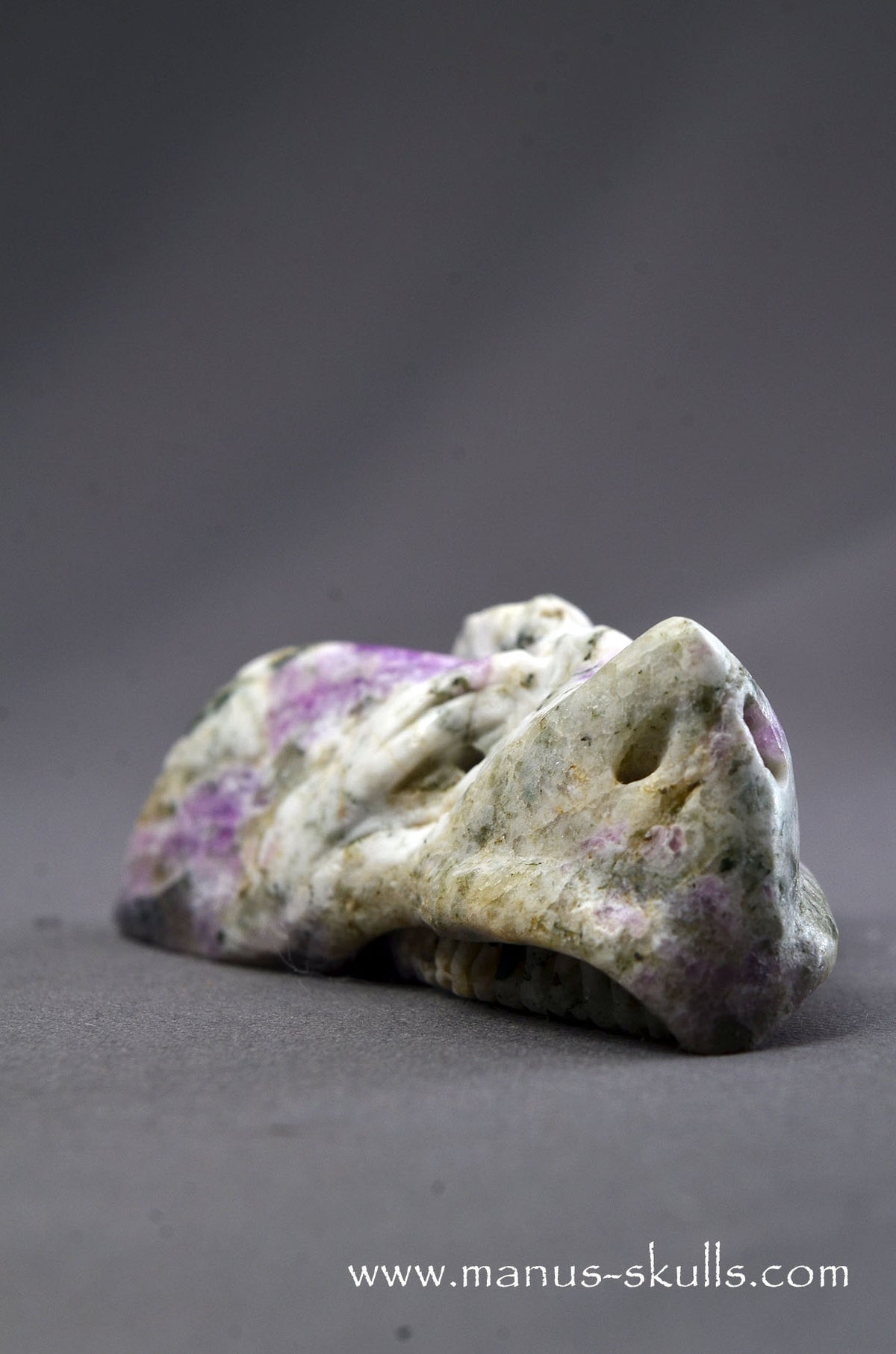 hackmanite Dragon Sodalite Tenebrescense