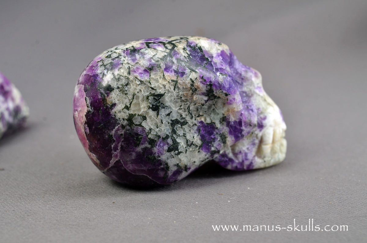 Real Greenland HACKMANITE Baby Dragon (UV)