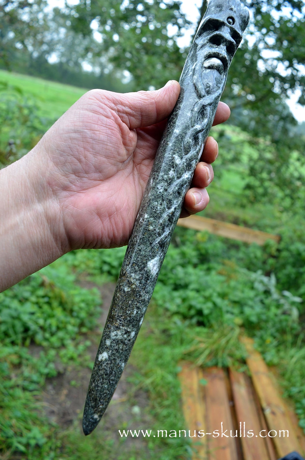 Manus skulls Evolians Dragolians unique Crystal Carvings handmade skulls dragons pendants preseli bluestone tribals spiritual meaning wand Unicorn .. 