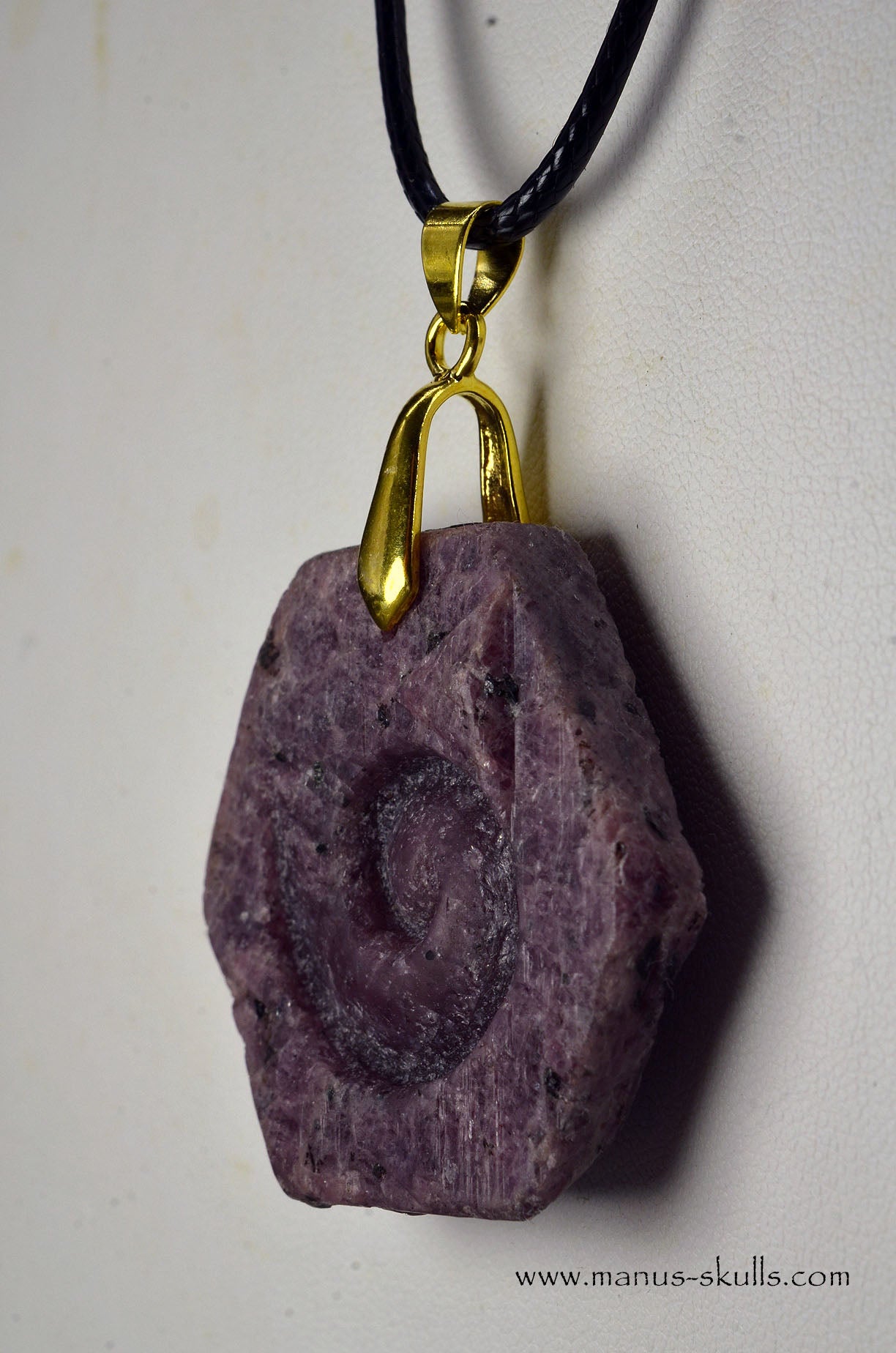 Manus skulls unique Crystal Carvings handmade skulls dragons pendants preseli bluestone tribals spiritual meaning wand Unicorn .. ruby korund spiral