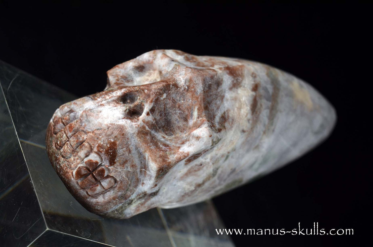 Fluorite in Barite Traveller Skull