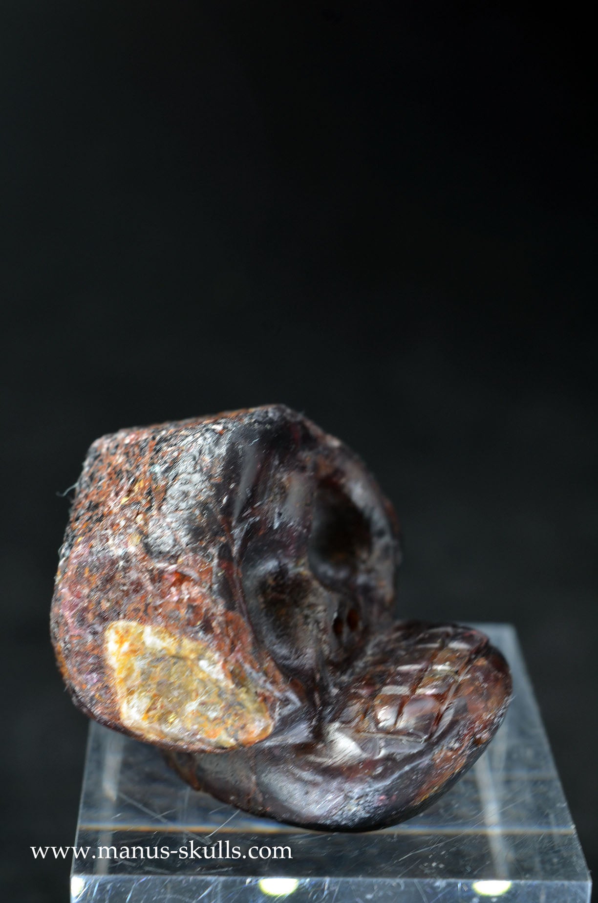Manus skulls unique Crystal Carvings handmade skulls dragons pendants preseli bluestone tribals spiritual meaning wand Unicorn .. garnet