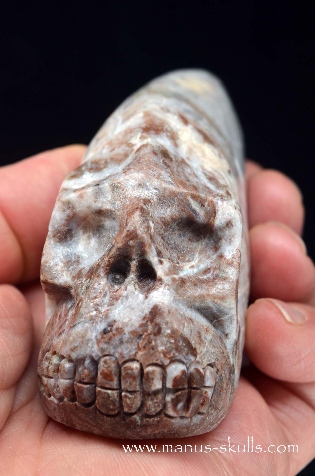 Fluorite in Barite Traveller Skull