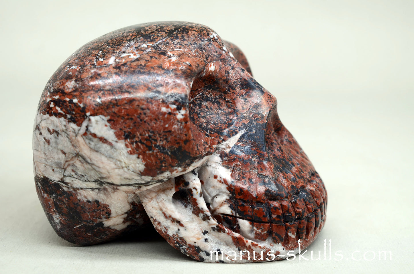 Large Uv Fluorescent Willemite SKULL