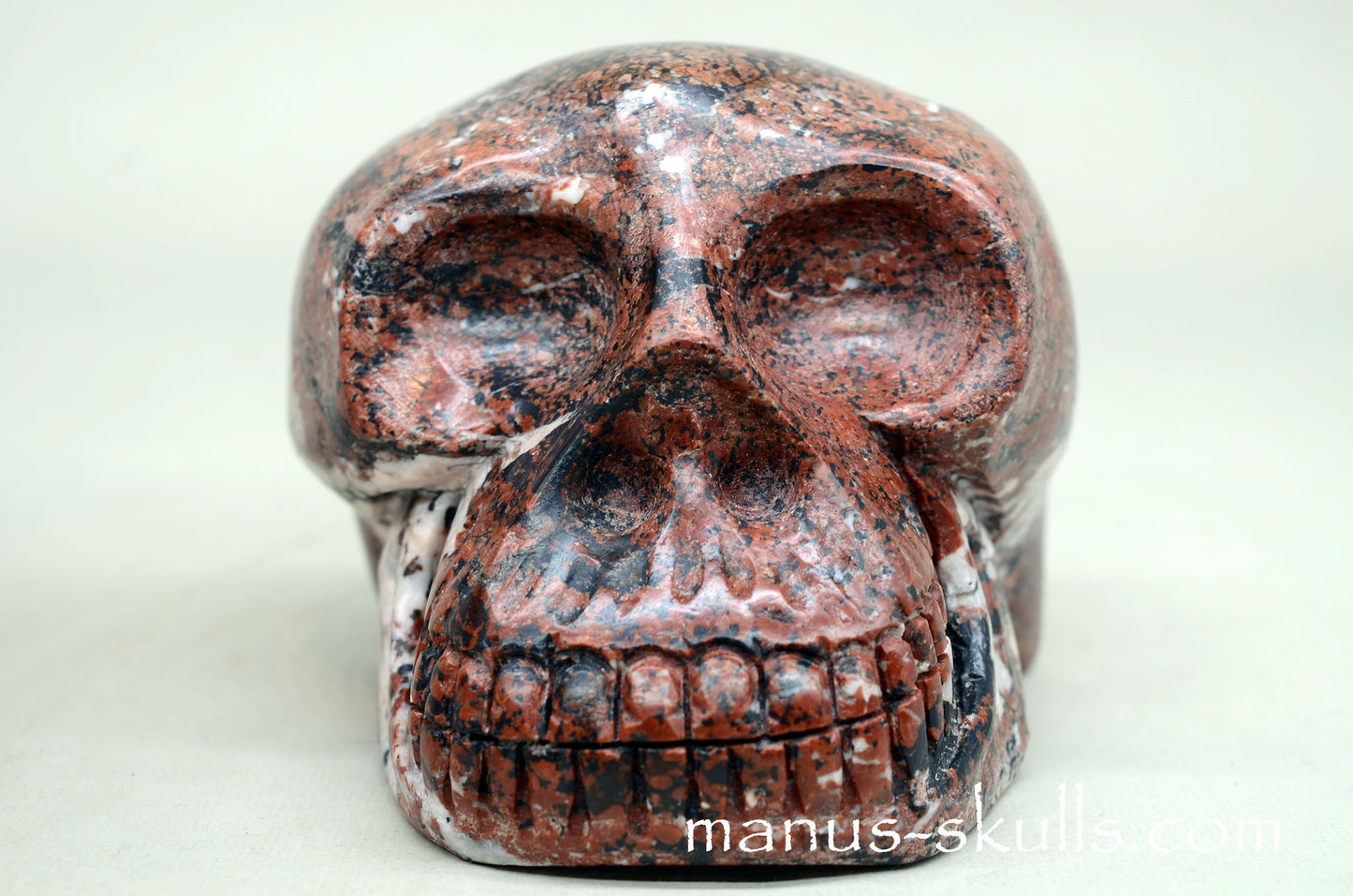 Large Uv Fluorescent Willemite SKULL