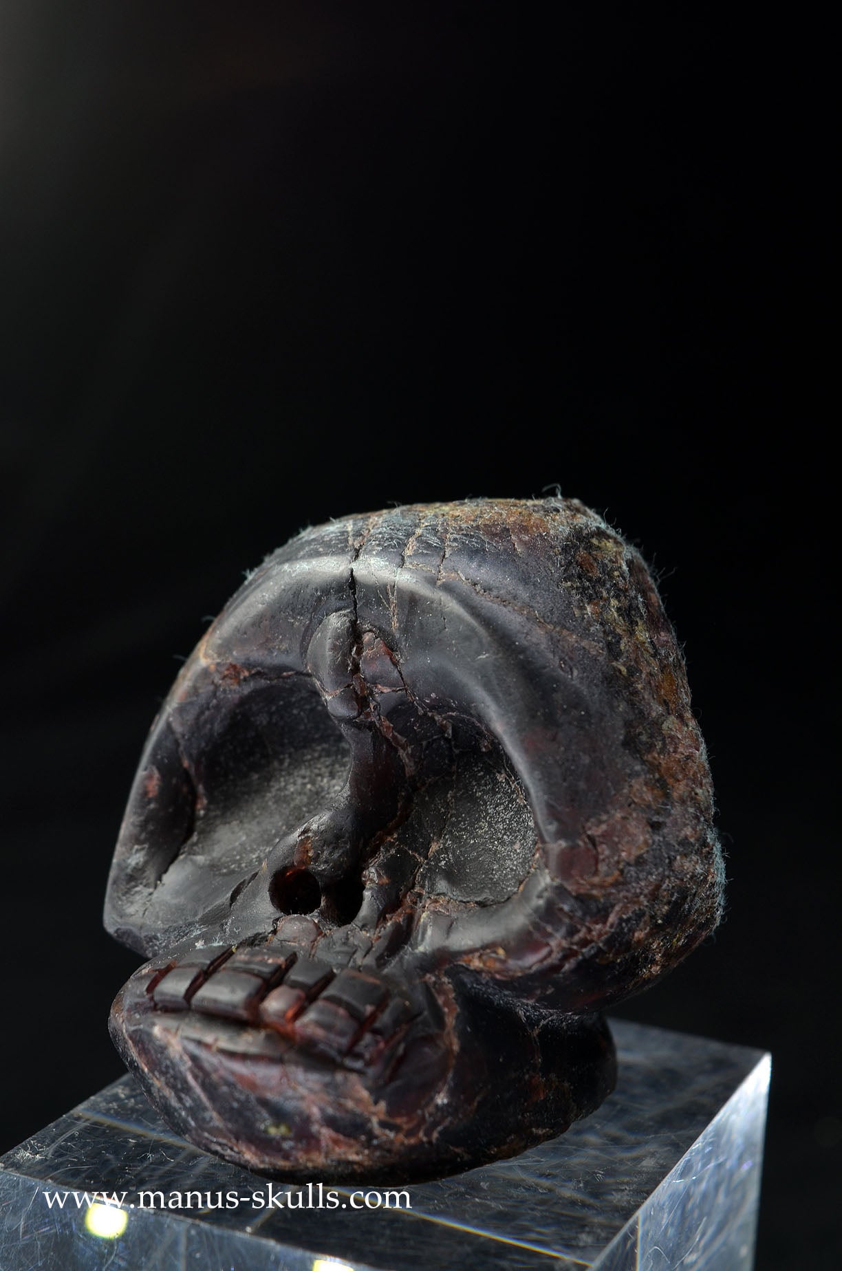 Manus skulls unique Crystal Carvings handmade skulls dragons pendants preseli bluestone tribals spiritual meaning wand Unicorn .. garnet