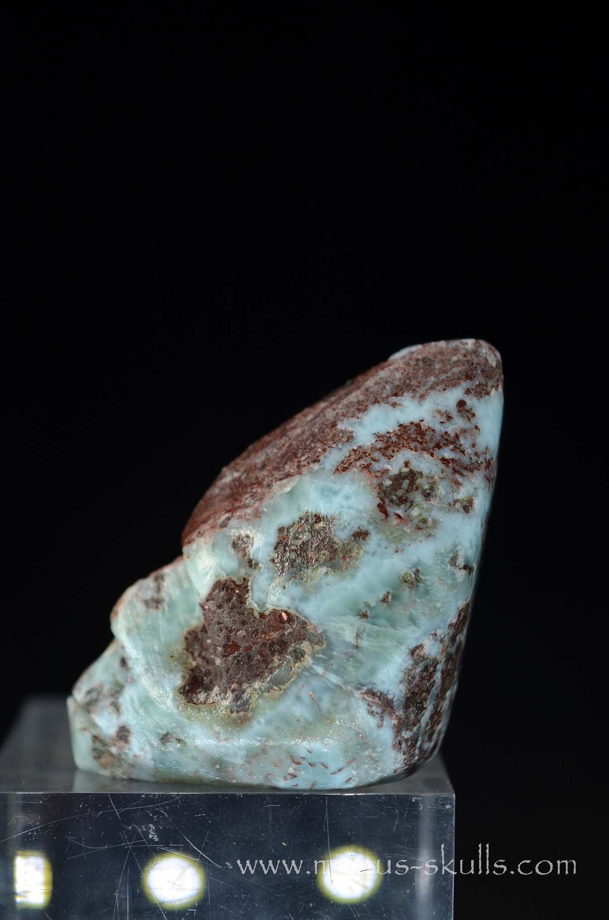 Conehead red Larimar Skull