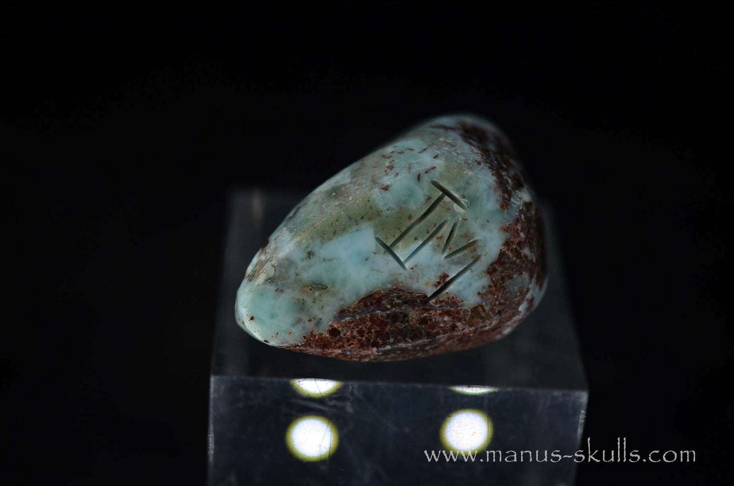 Conehead red Larimar Skull