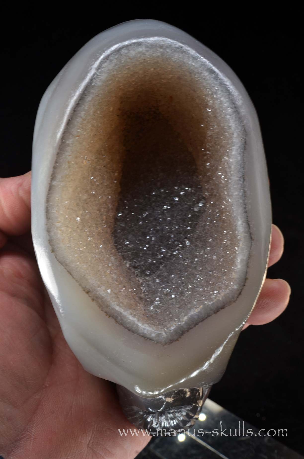 Open minded Chalcedony Geode Skull