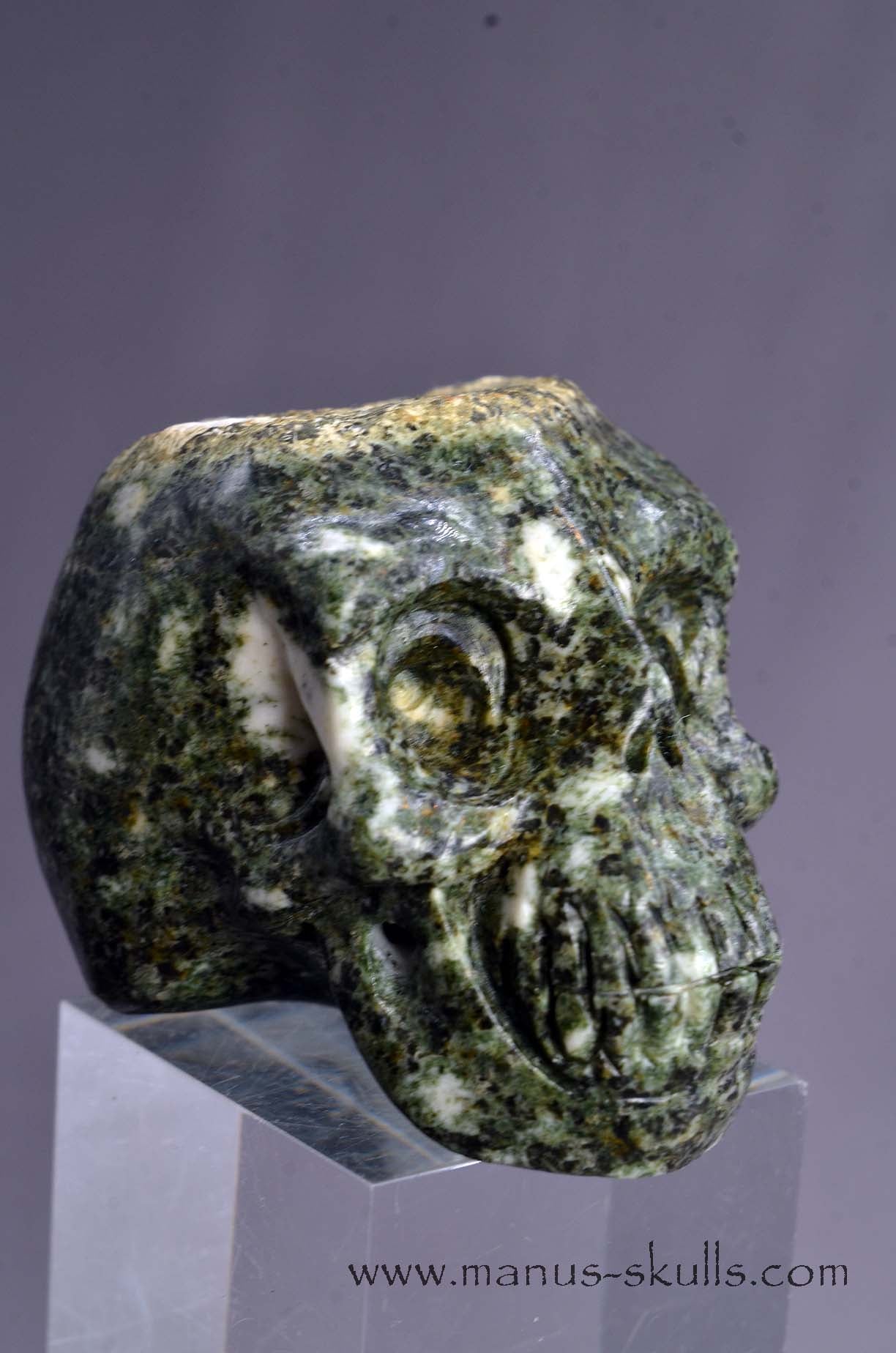 Manus skulls unique Crystal Carvings handmade skulls dragons pendants preseli bluestone tribals spiritual meaning wand Unicorn .. 