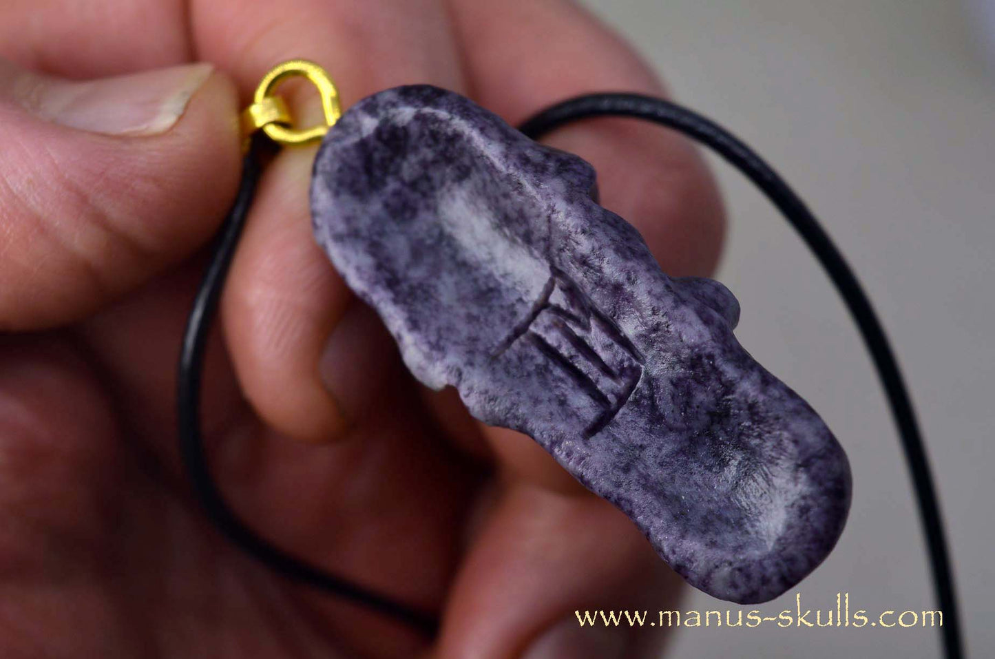 Kammererite pendant .....