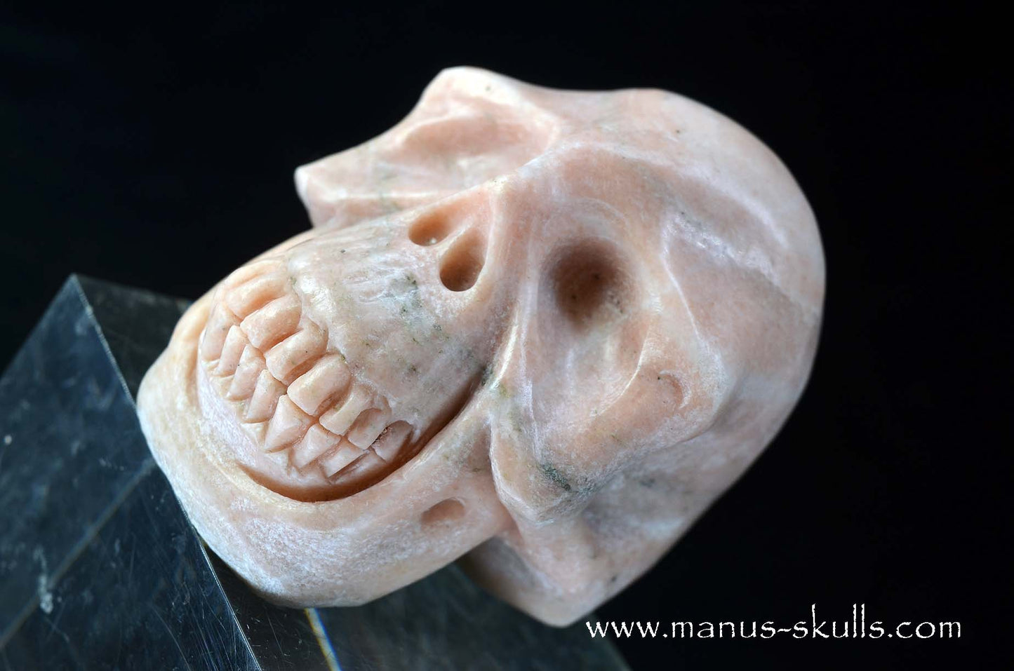 Austrian Pink Solker Marble Skull