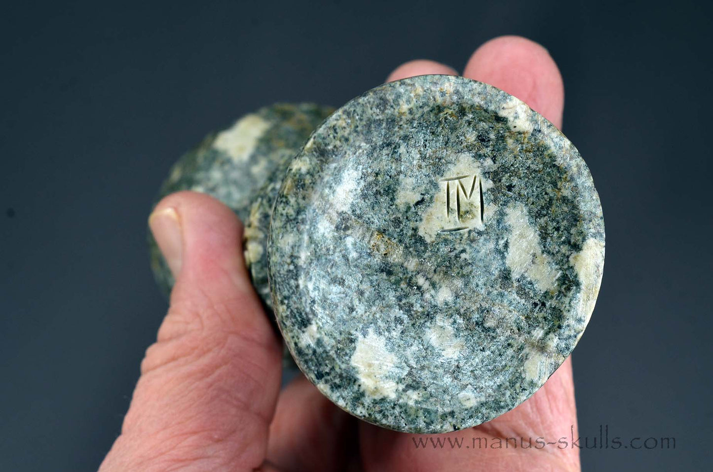 Preseli Bluestone Chalice ~ Goblet ~ Cup Tarot ~ Holy Grail  (12,8 cm)