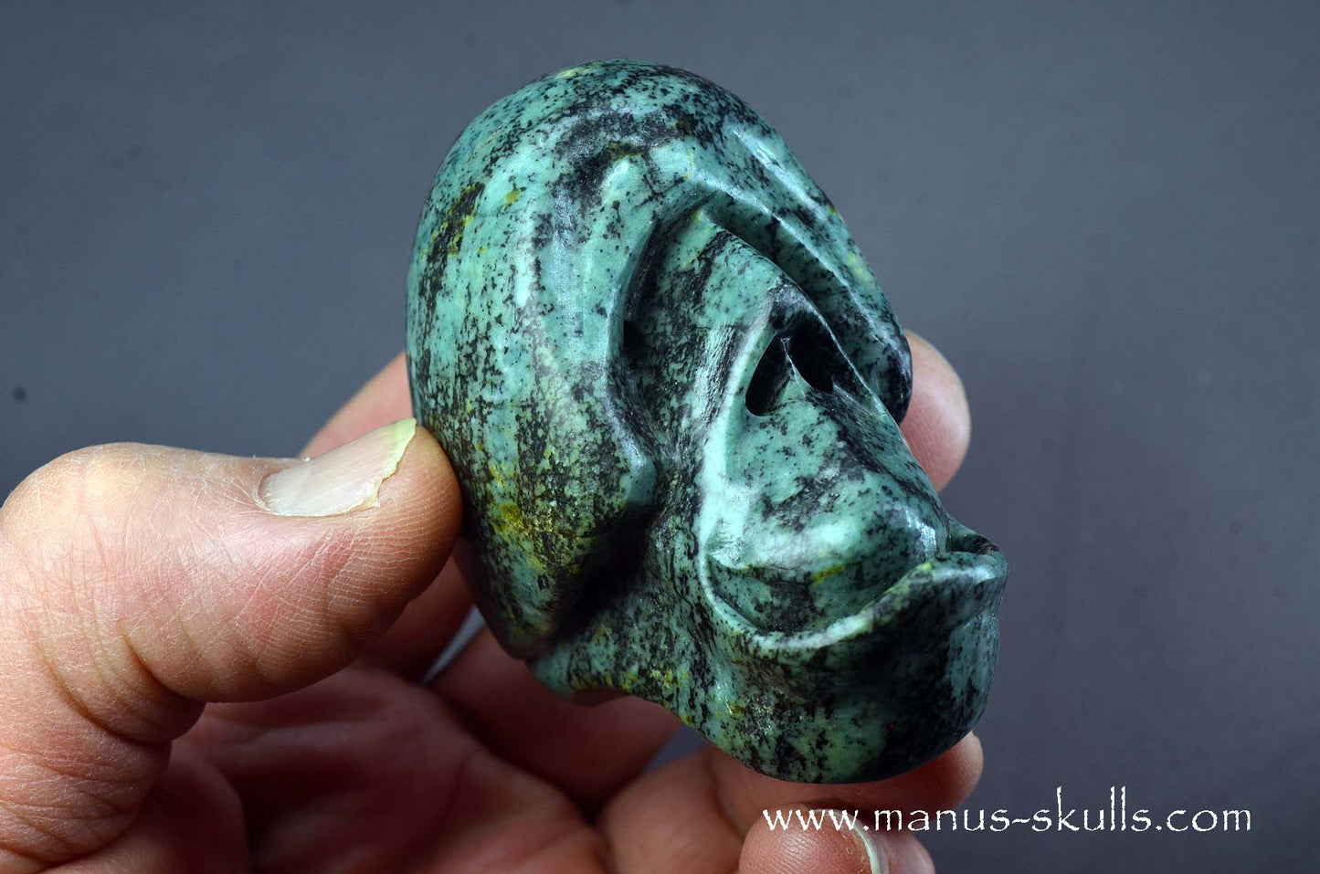 Toothless Green Snakeskin Jasper Skull