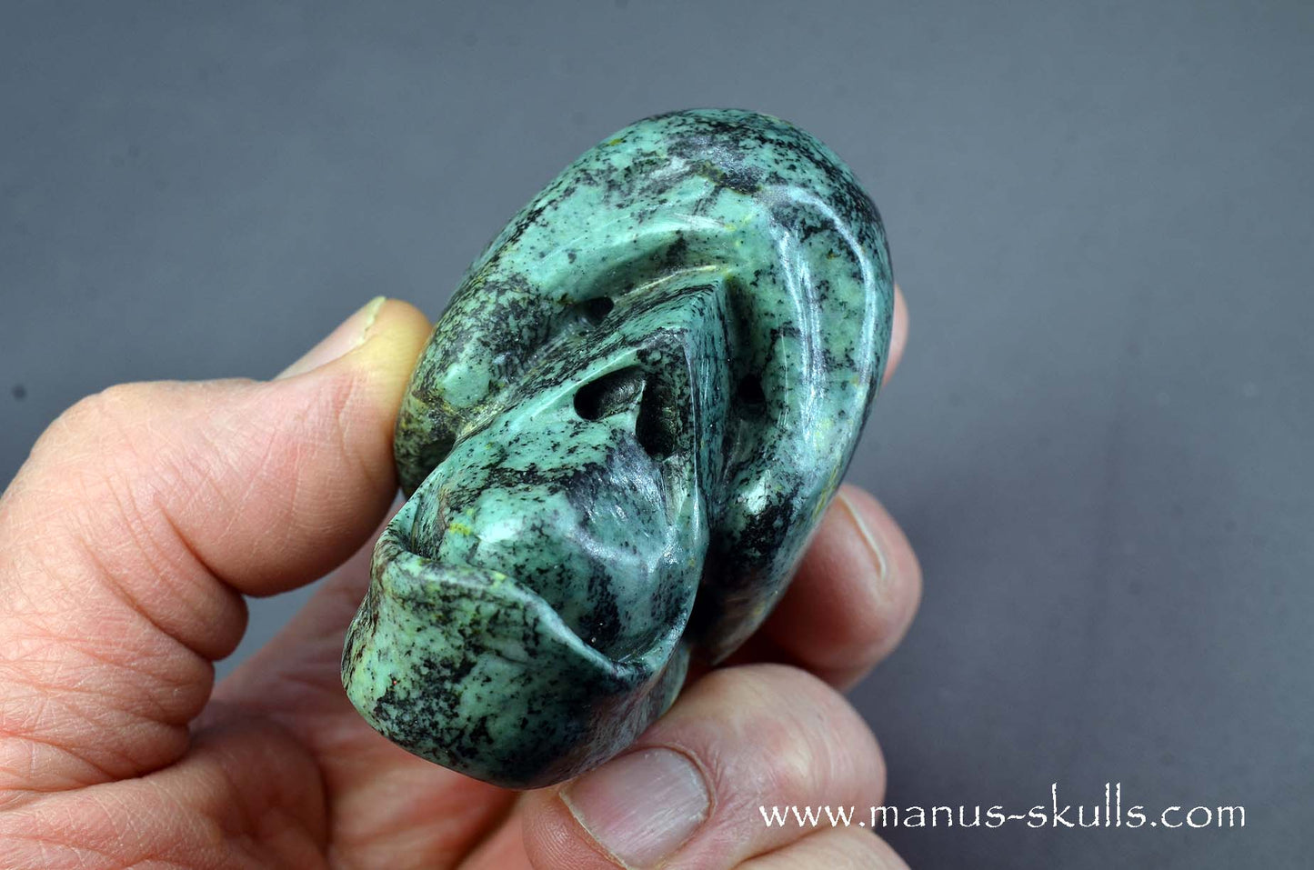 Toothless Green Snakeskin Jasper Skull