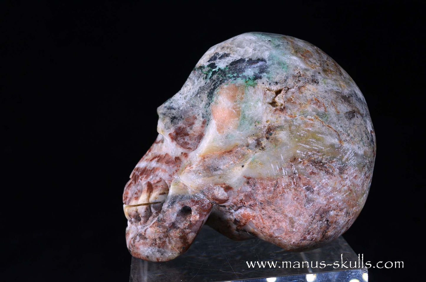Fluorite in Barite Skull