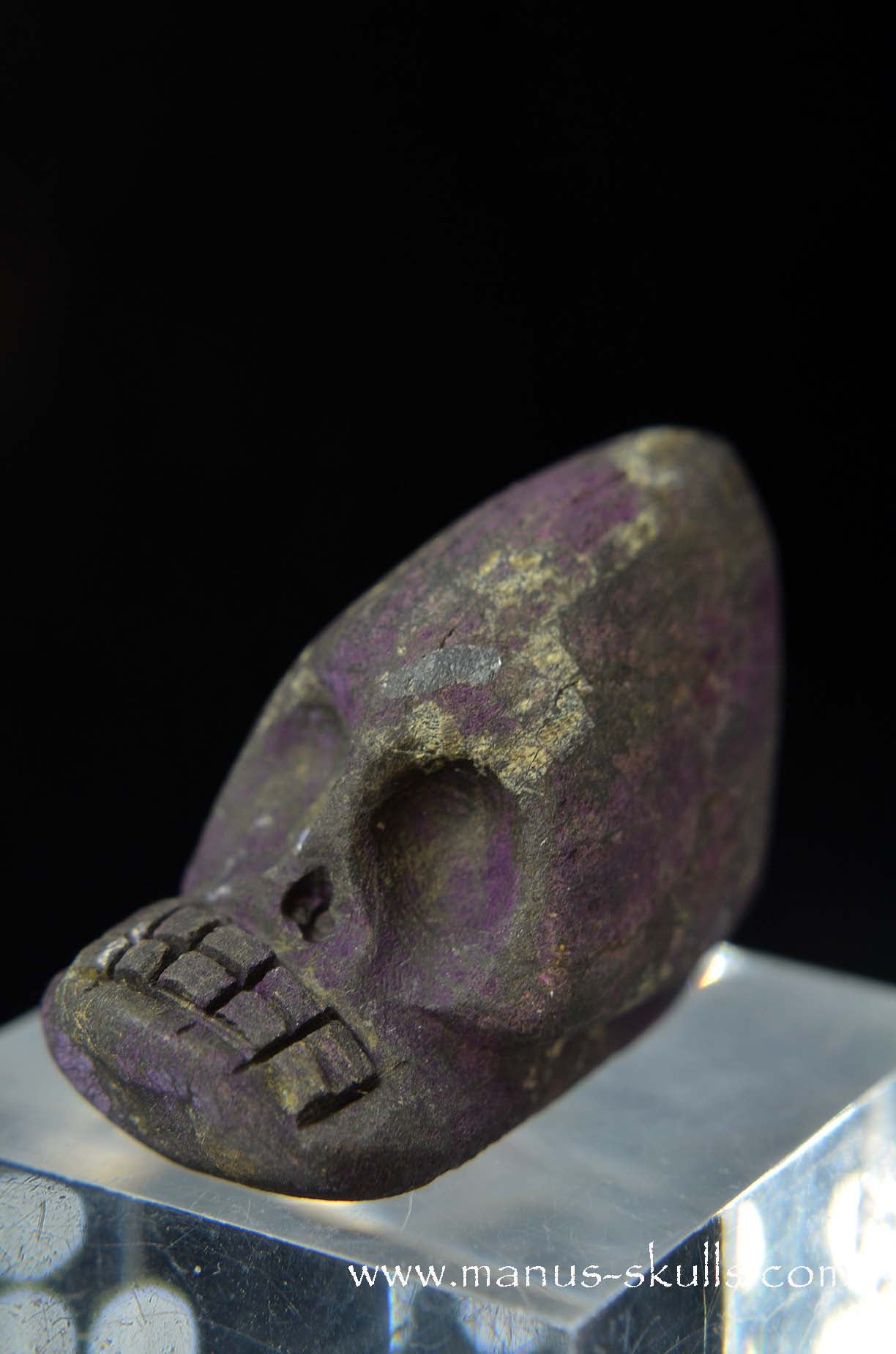 Manus skulls unique Crystal Carvings handmade skulls dragons pendants preseli bluestone tribals spiritual meaning wand Unicorn .. Evolian 2025 purpurite