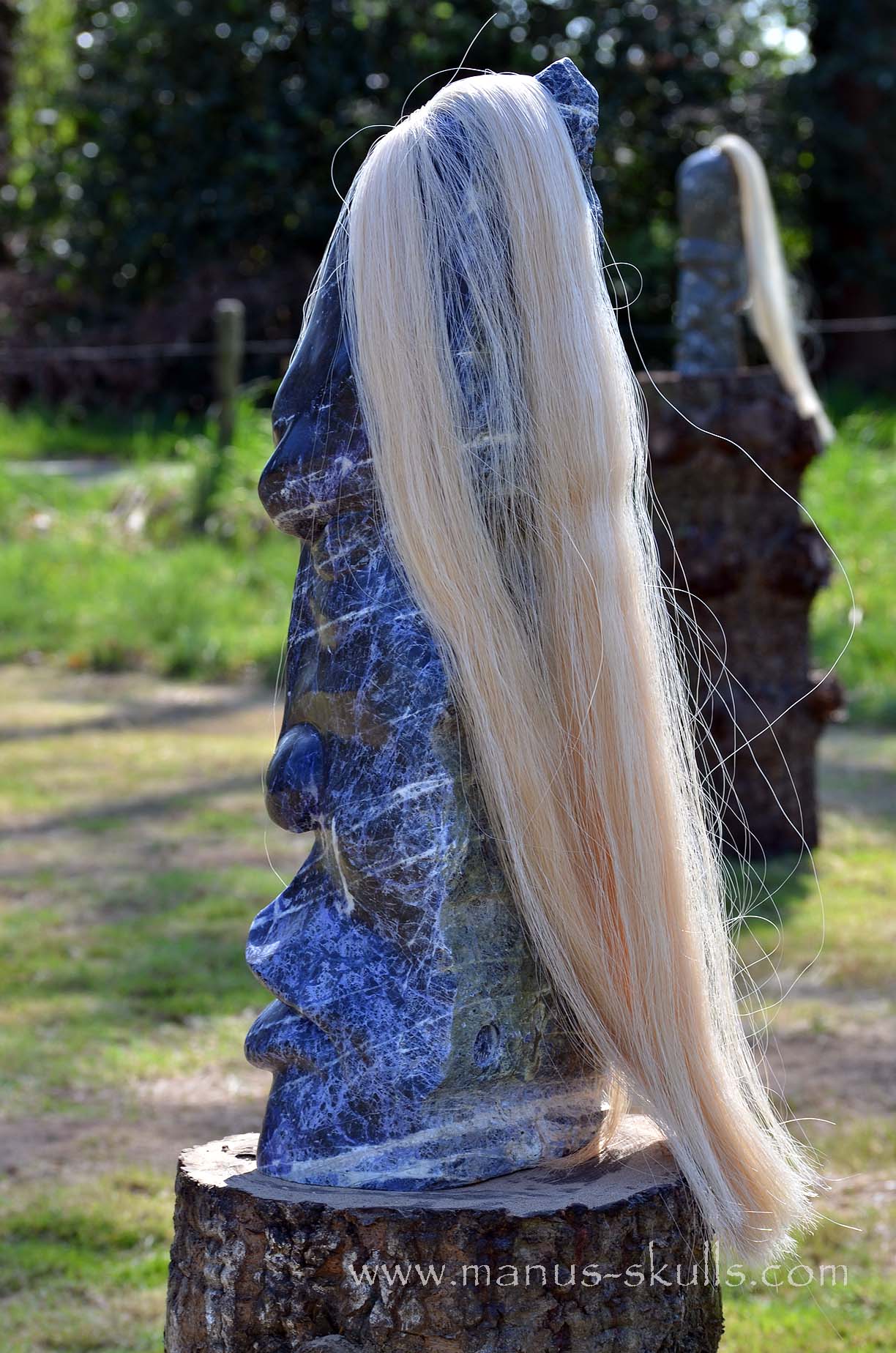 Sodalite Tribe Statue #001