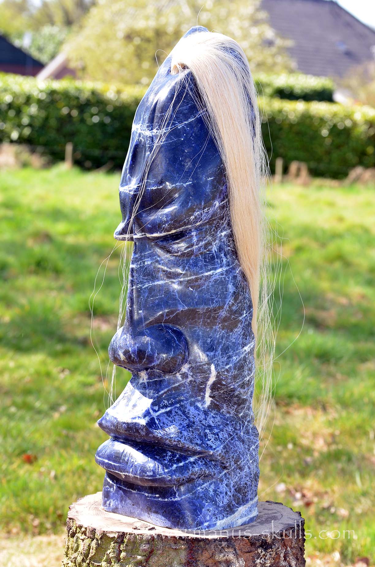 Sodalite Tribe Statue #001