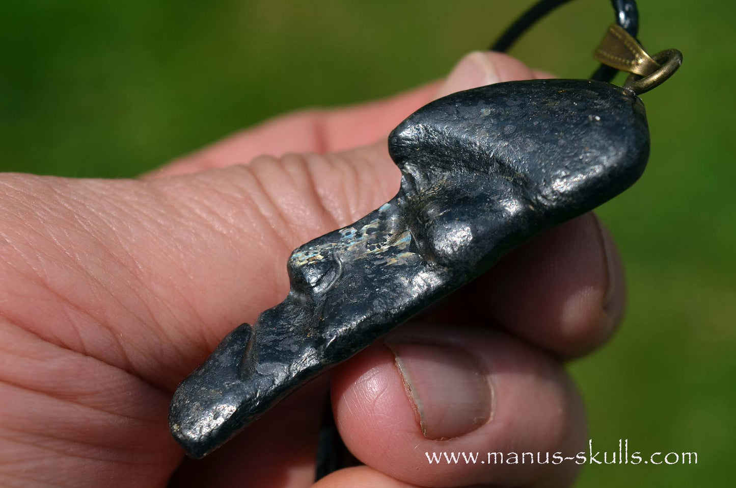 Nuummite Tribal pendant