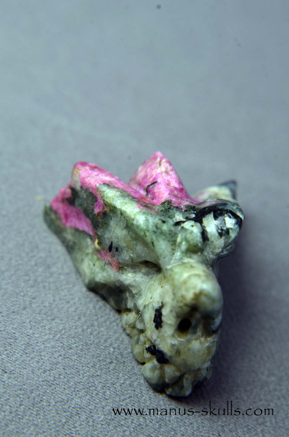 Manus skulls unique Crystal Carvings handmade skulls dragons pendants preseli bluestone tribals spiritual meaning wand Unicorn ..  hackmanite sodalite greenland UV light