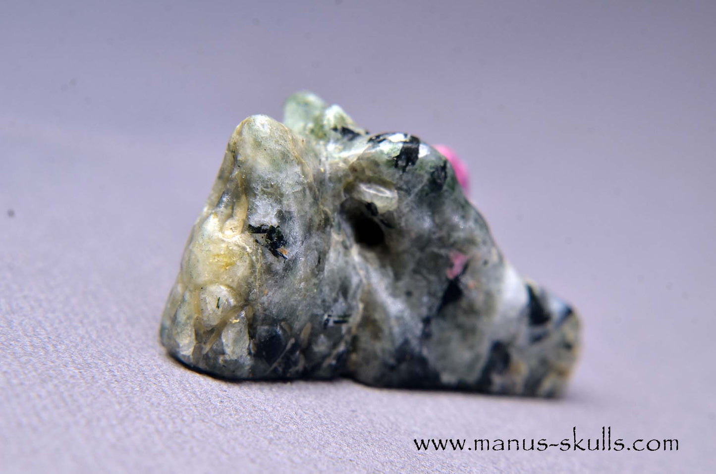 Rare Greenland HACKMANITE Baby Dragon (UV)