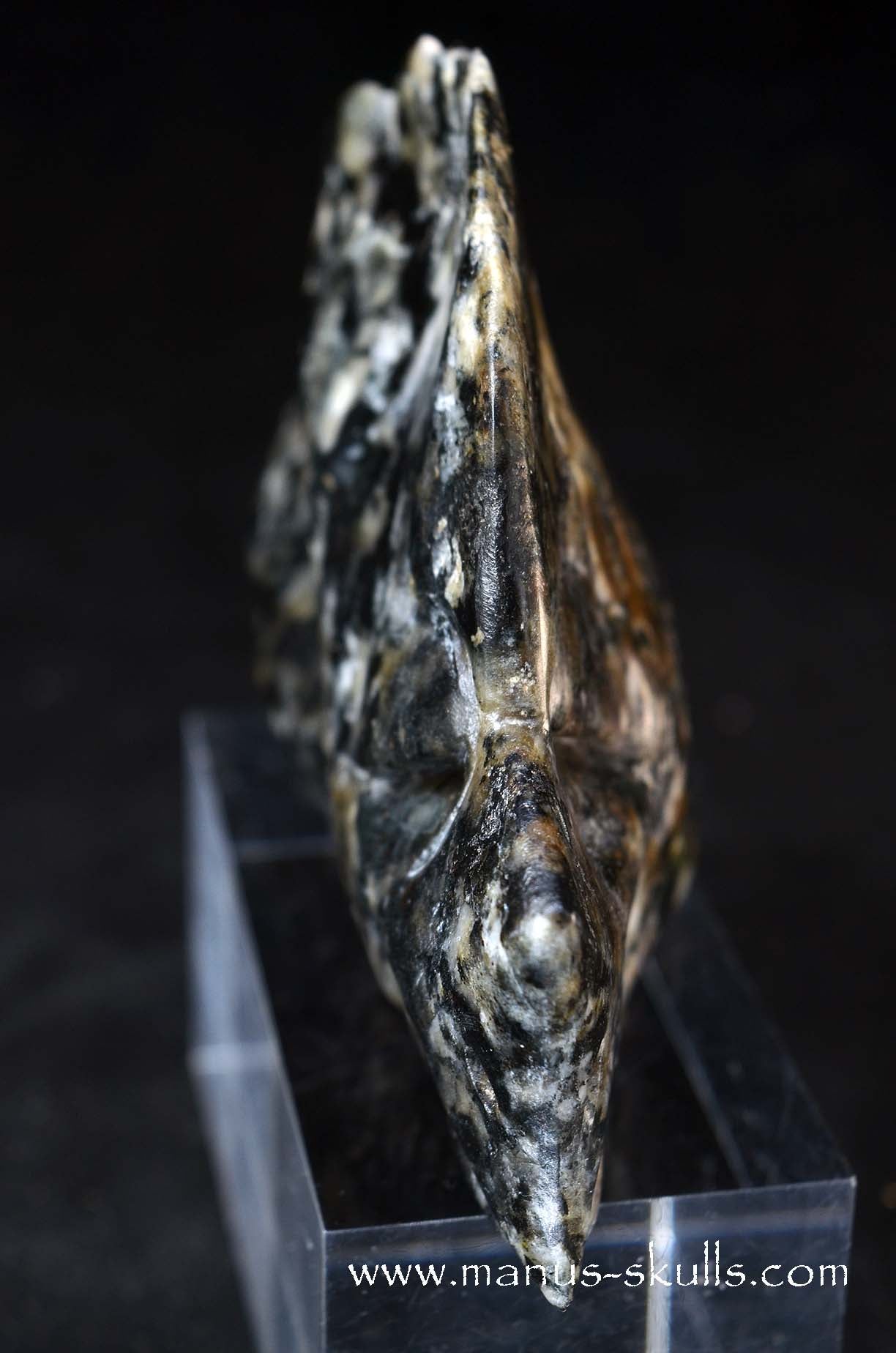 Manus skulls unique Crystal Carvings handmade skulls dragons pendants preseli bluestone tribals spiritual meaning wand Unicorn ..  Greenland Sodalite, Hackmanite