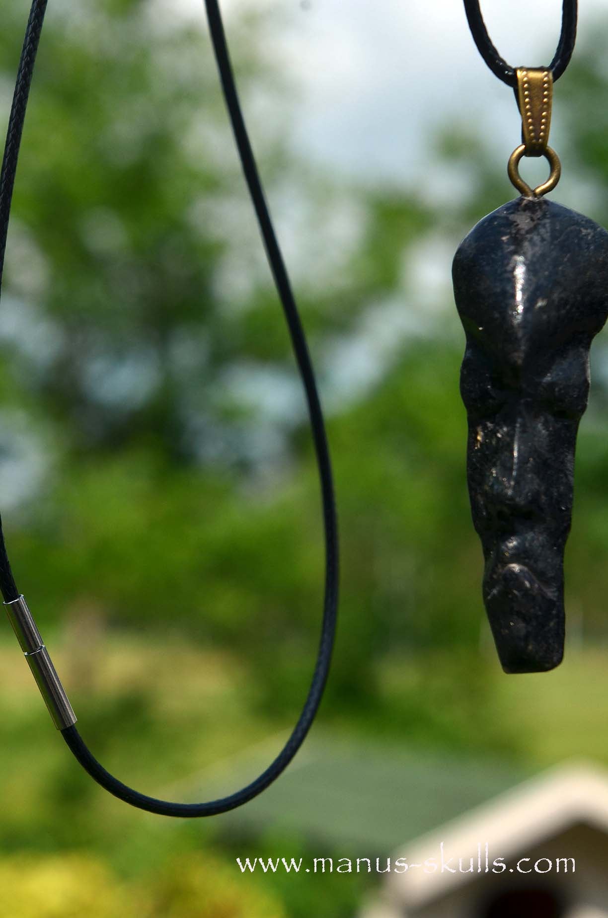 Nuummite Tribal pendant