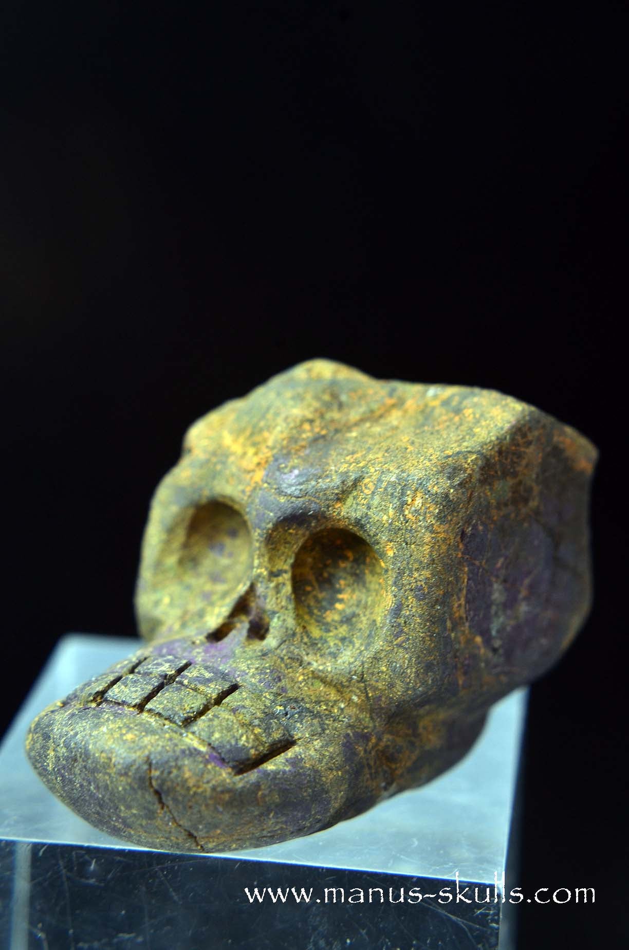 Manus skulls unique Crystal Carvings handmade skulls dragons pendants preseli bluestone tribals spiritual meaning wand Unicorn .. Evolian 2025 purpurite