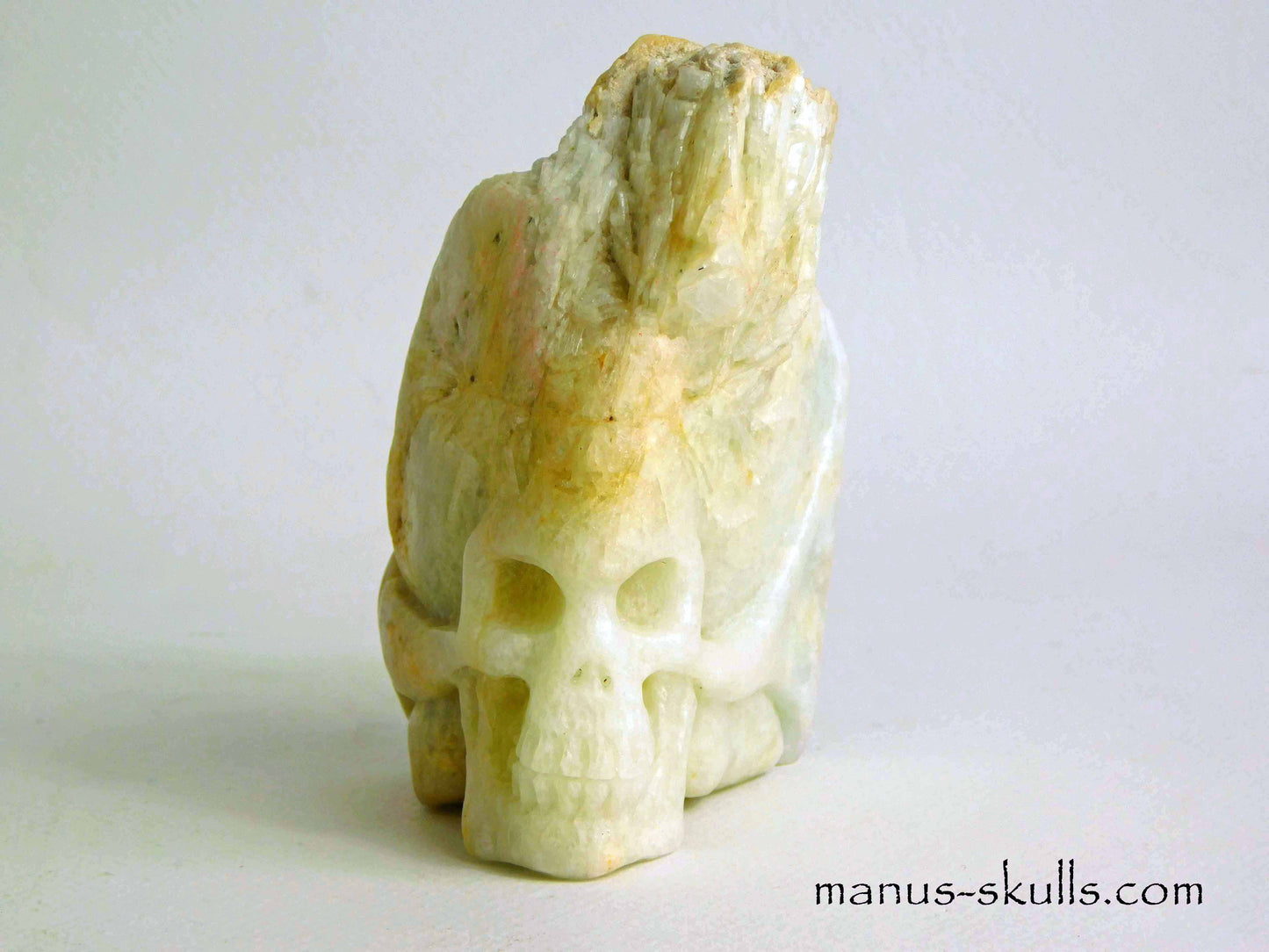 Aquamarine ~ Beryl Skull