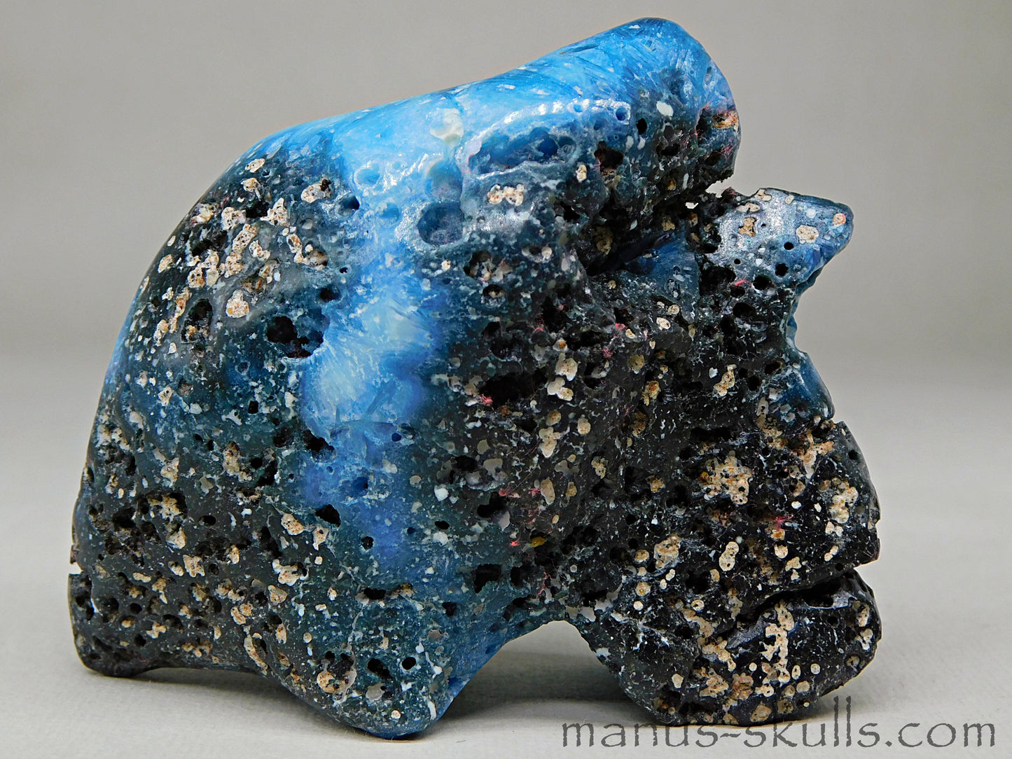 GLACIERITE Toothless SKULL