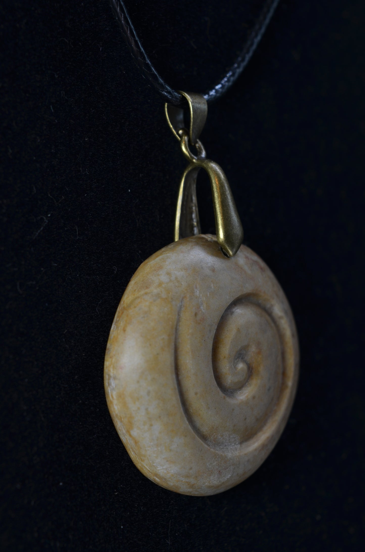 Sarsens stone Spiral Pendant (Stonehenge Stone)