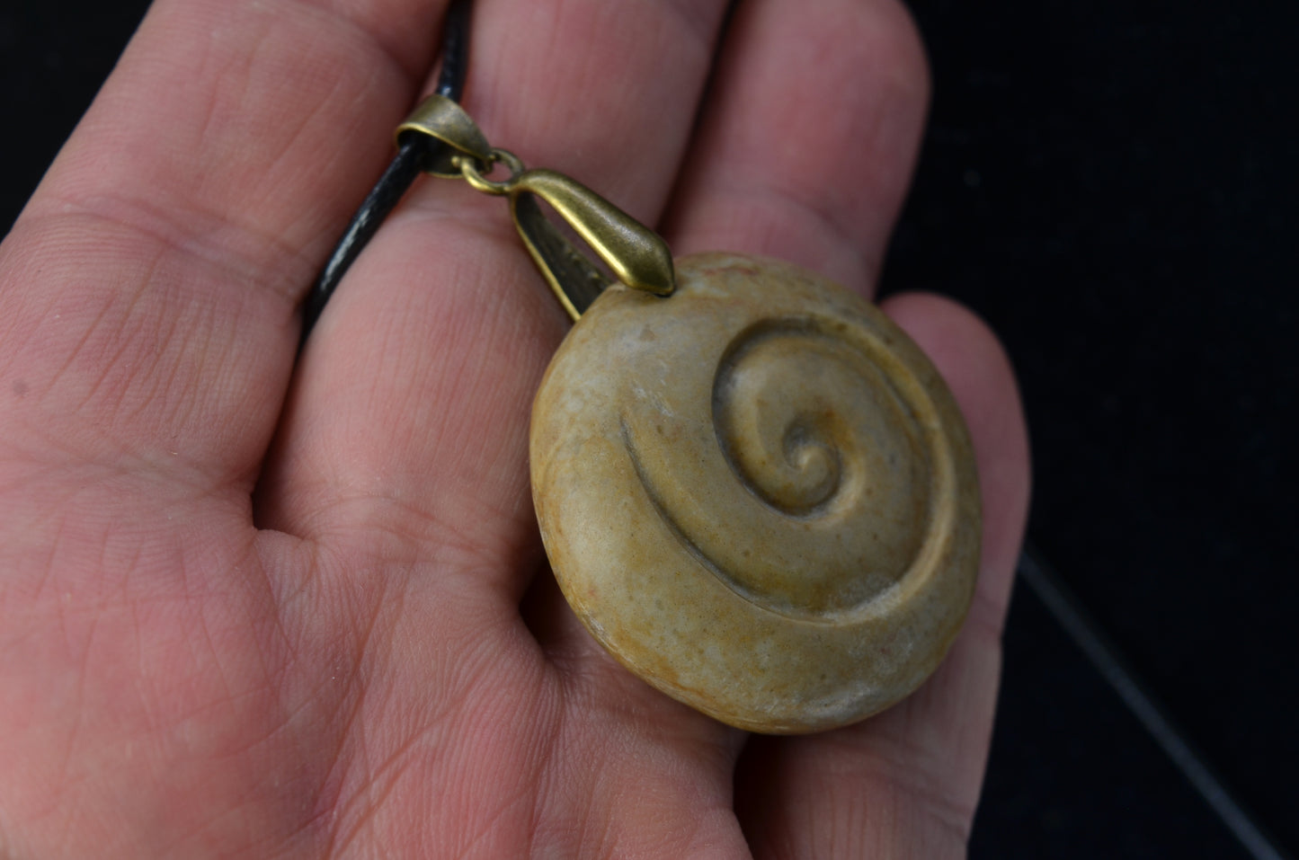 Sarsens stone Spiral Pendant (Stonehenge Stone)