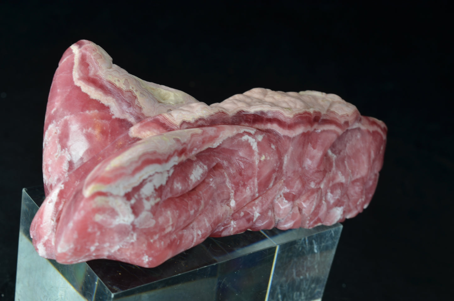RHODOCHROSITE Dragon