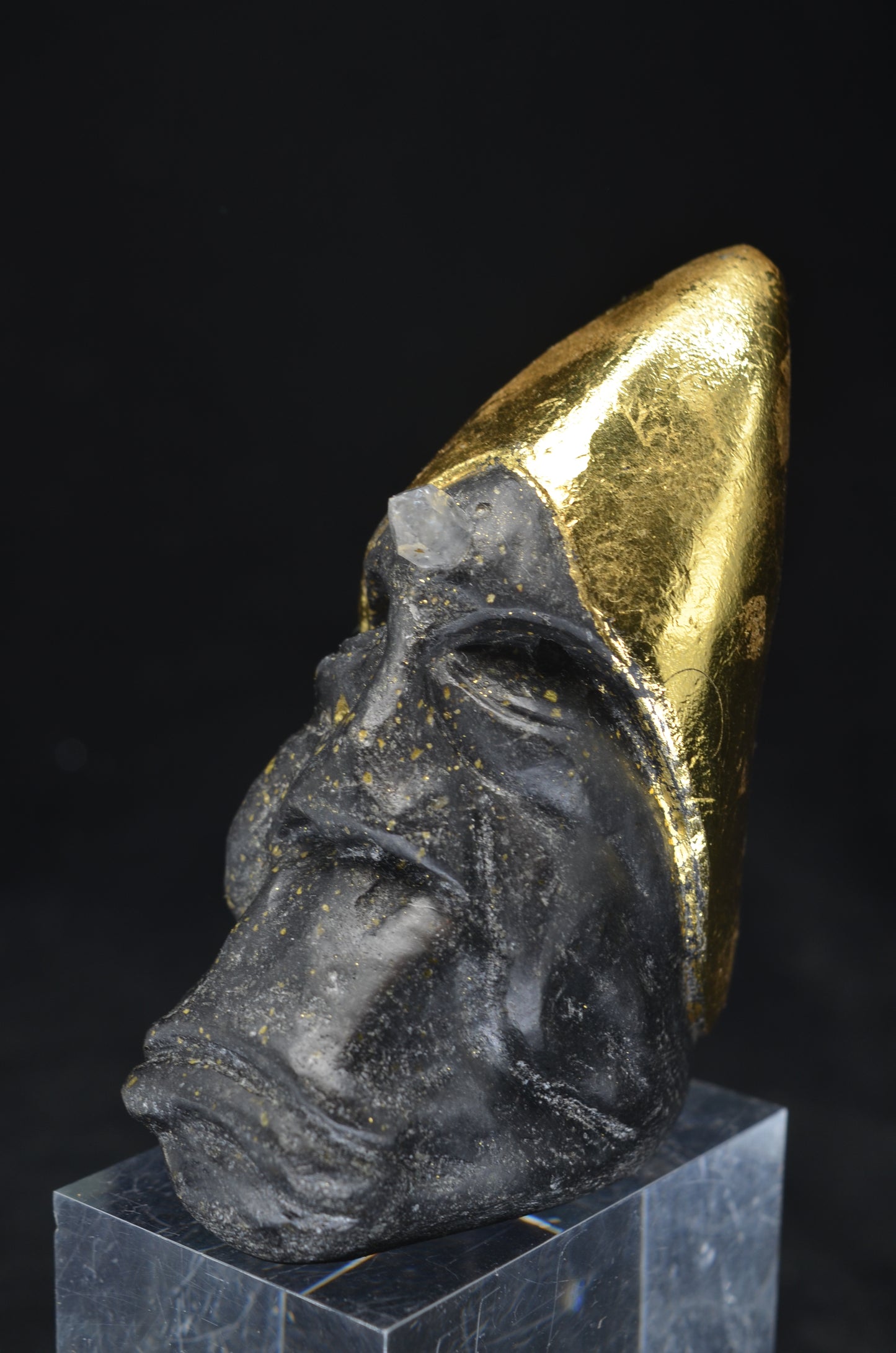 Manus skulls unique Crystal Carvings handmade skulls dragons pendants preseli bluestone tribals spiritual meaning wand Unicorn .. starlight being basalt gold leaf Herkimer diamond