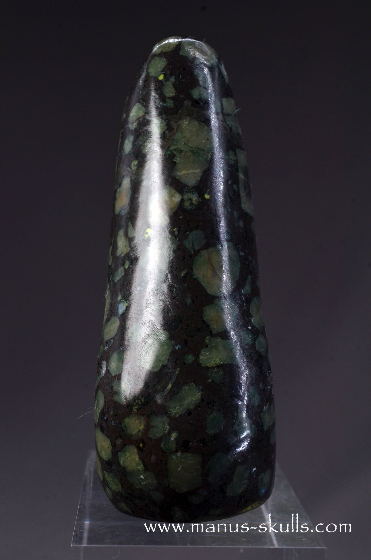Lakelandite Conehead Skull