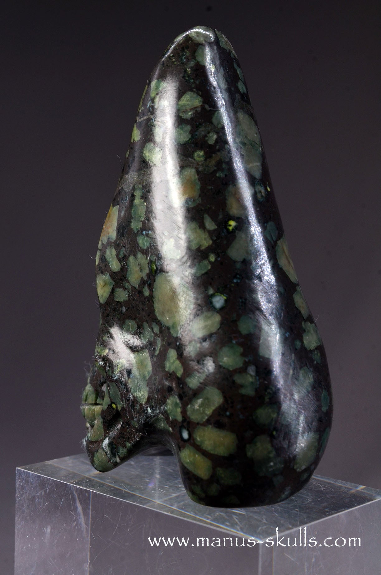 Lakelandite Conehead Skull