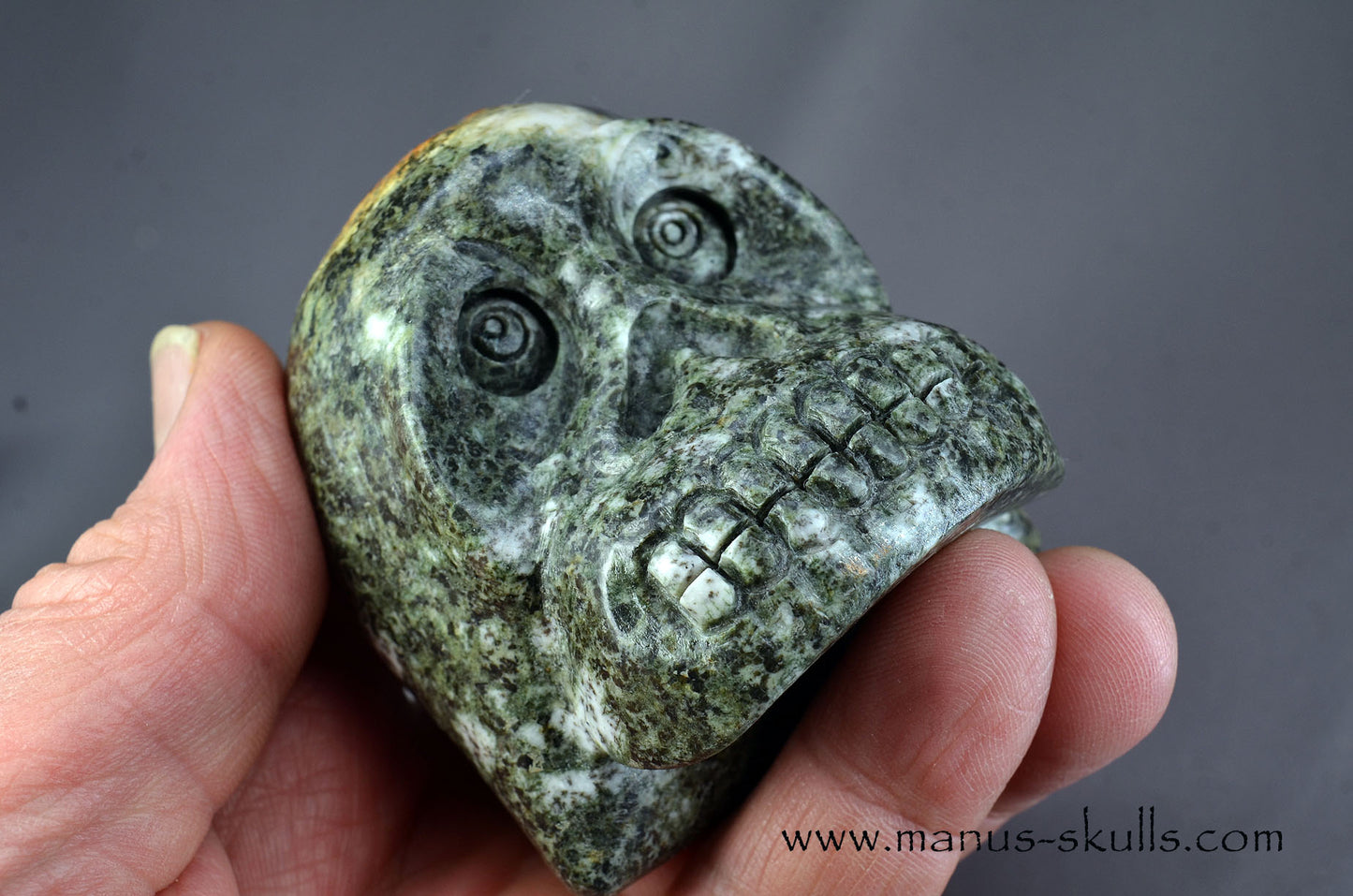 Lucky Presely Bluestone Skull