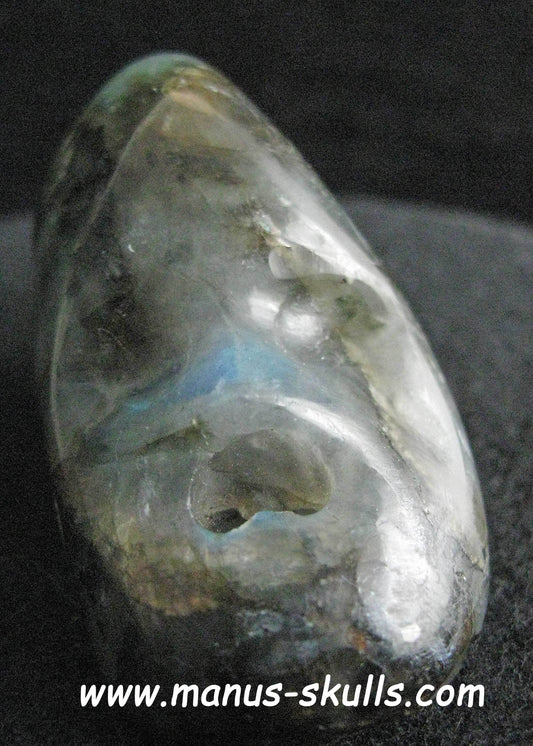 Labradorite Skull